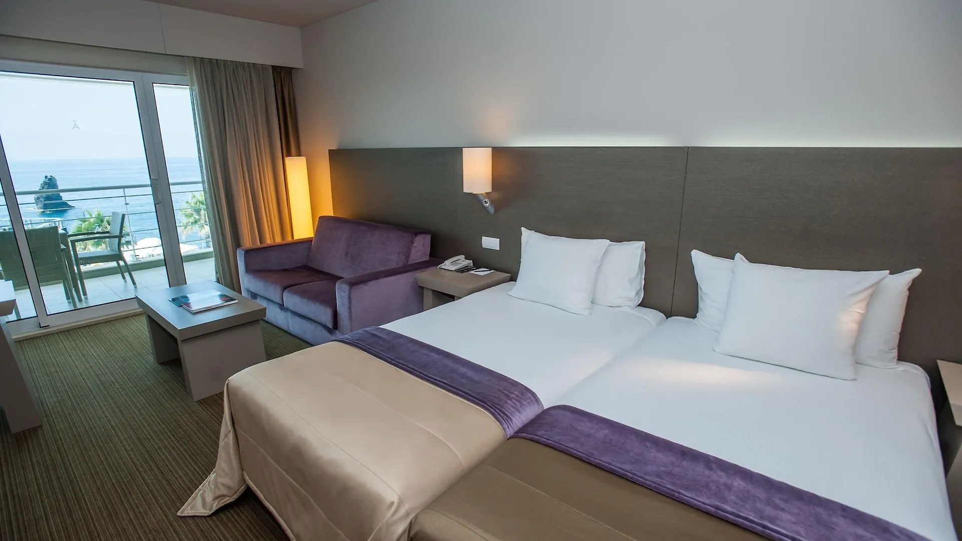 Отель Melia Madeira Mare Фуншал